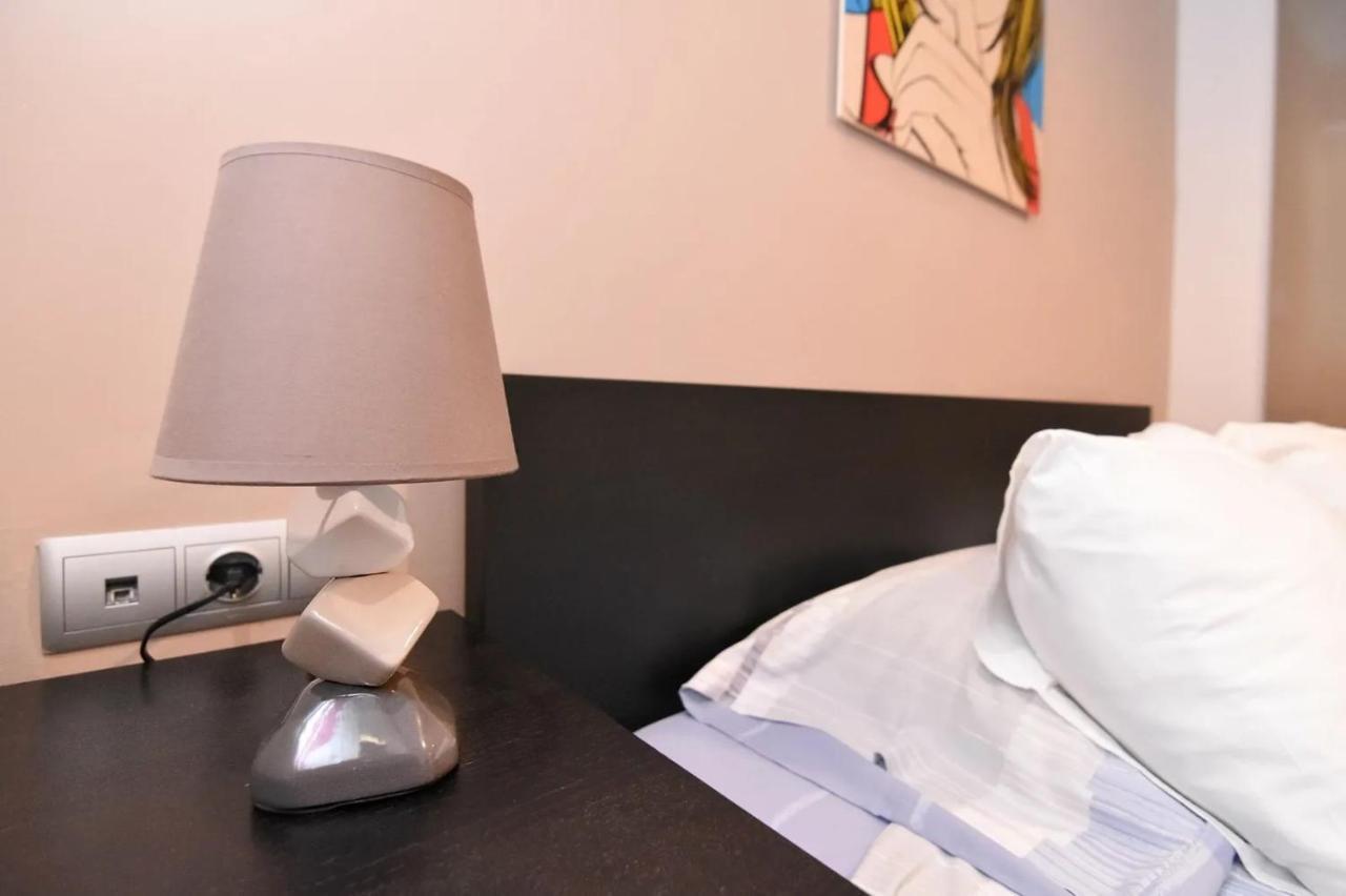 Excellent Apartment Luxuriously Renovated 라리사 외부 사진